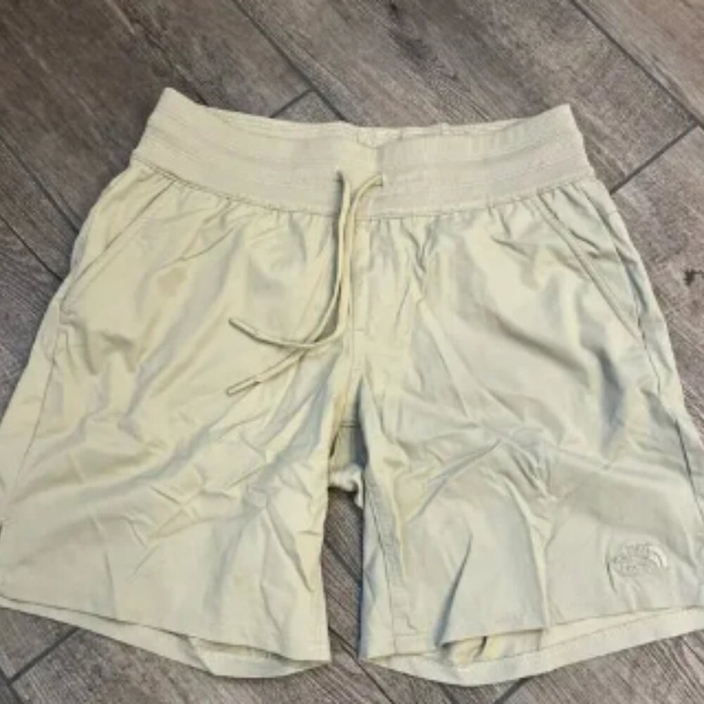 The North Face Aphrodite Motion bermuda Shorts Women’s Size‎ Small